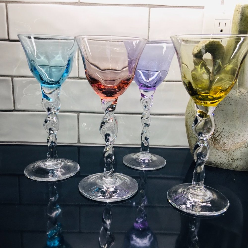 Stunning Wine/Drink Glasses (4). FIRM price!!!
